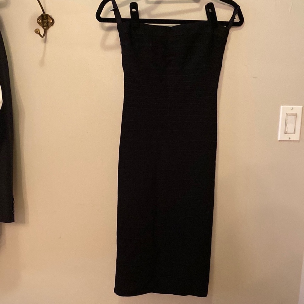 Herve Leger Sianna Strapless Formfitting Bandage Dress